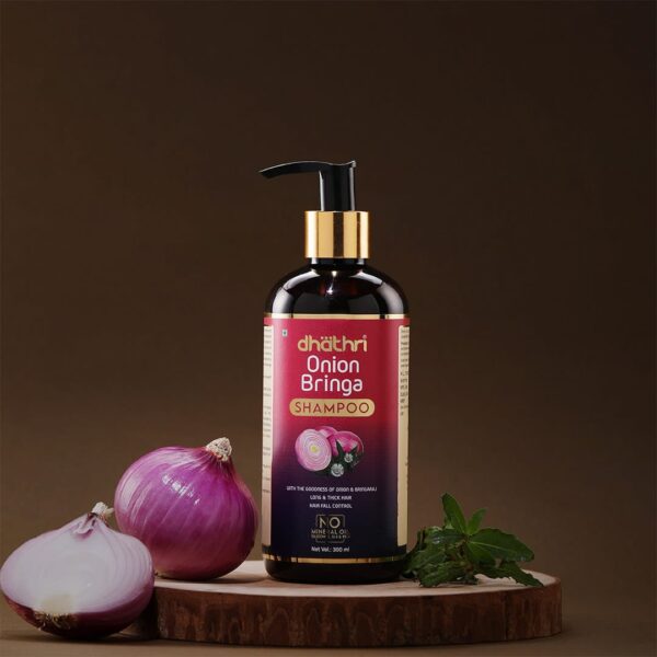 Dhathri Onion Bringa Shampoo